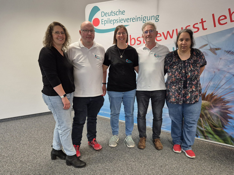 Neuer Vorstand der Deutschen Epilepsievereinigung: Andrea Hartmann, Stefan Conrad, Eva Schäfer, Winfried Bruns, Cherie Duncan